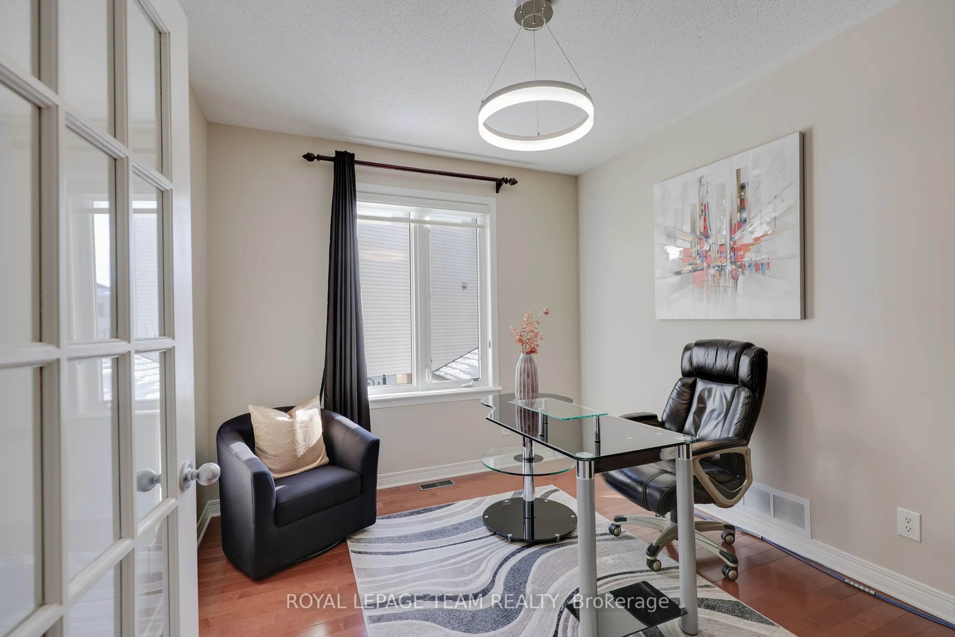 A pic of a room for 726 KILMAR Cres, Kanata Ontario K2T 0B2