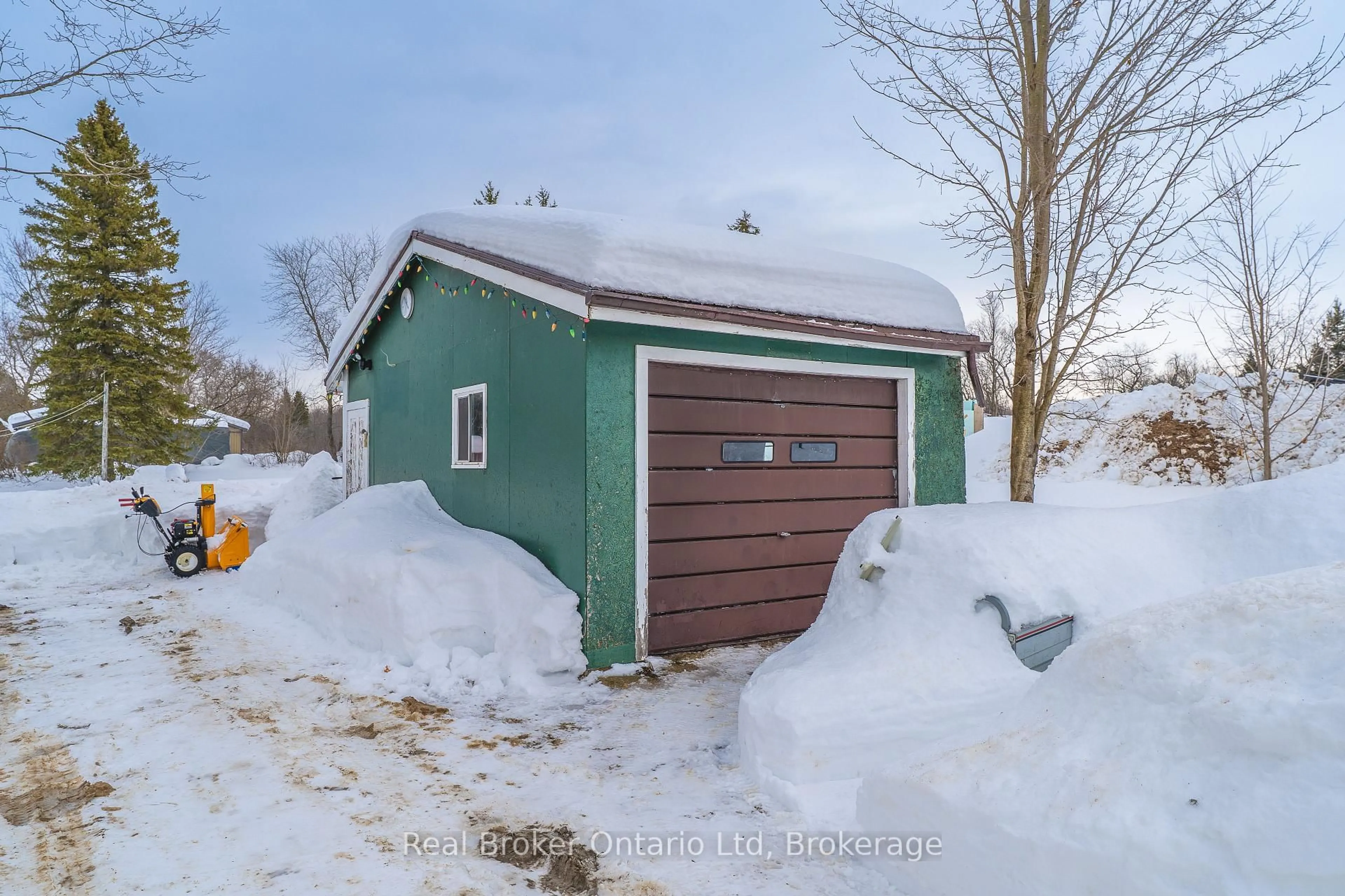 Shed for 117 Gordon St, Chatsworth Ontario N0H 1G0