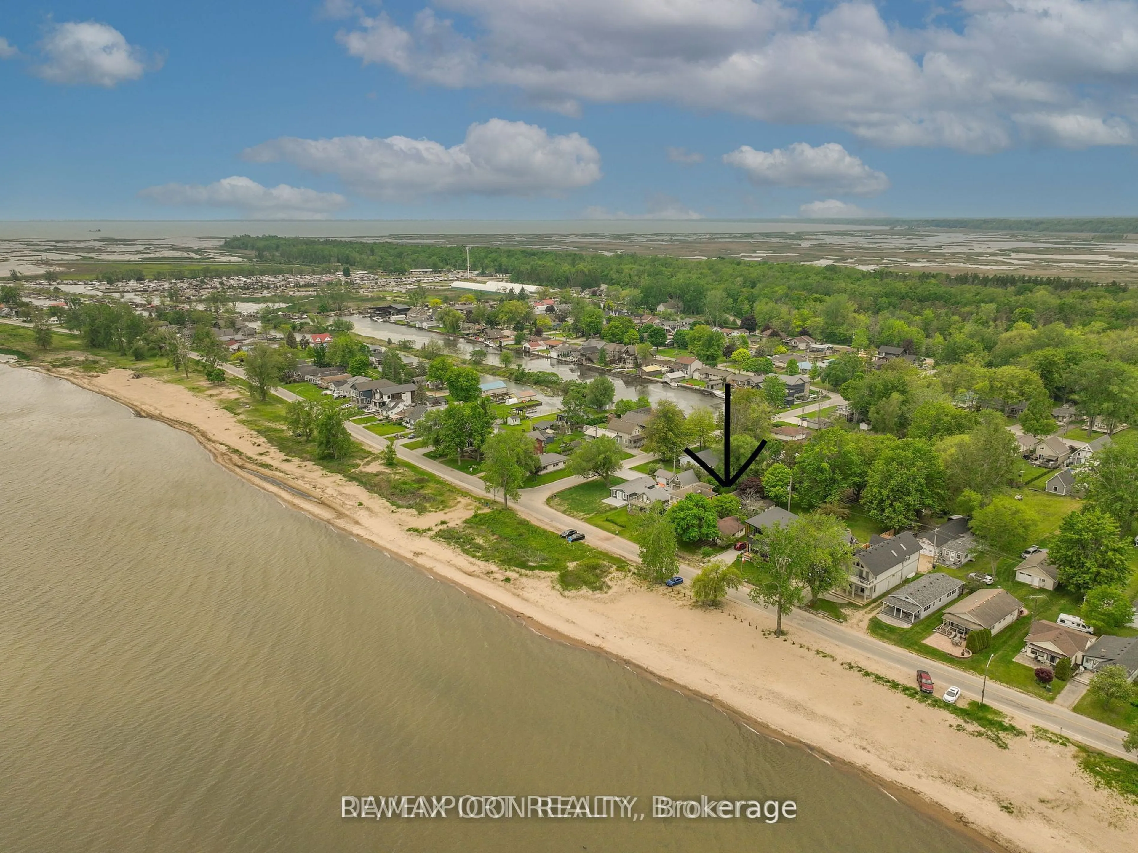 A pic from outside/outdoor area/front of a property/back of a property/a pic from drone, water/lake/river/ocean view for 77 Ordnance Ave, Norfolk Ontario N0E 1T0