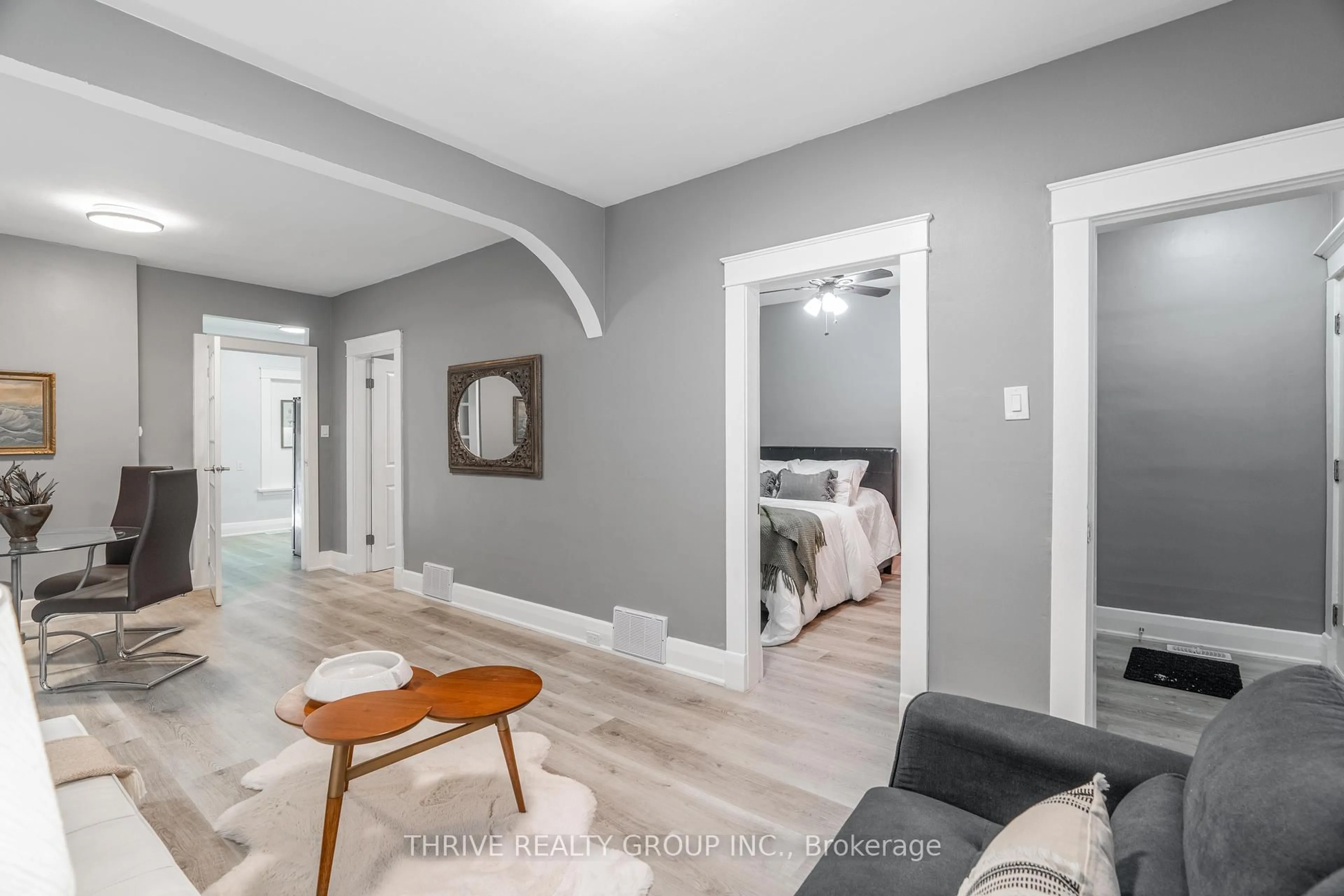 Indoor entryway for 65 Beattie Ave, London Ontario N5W 2P1