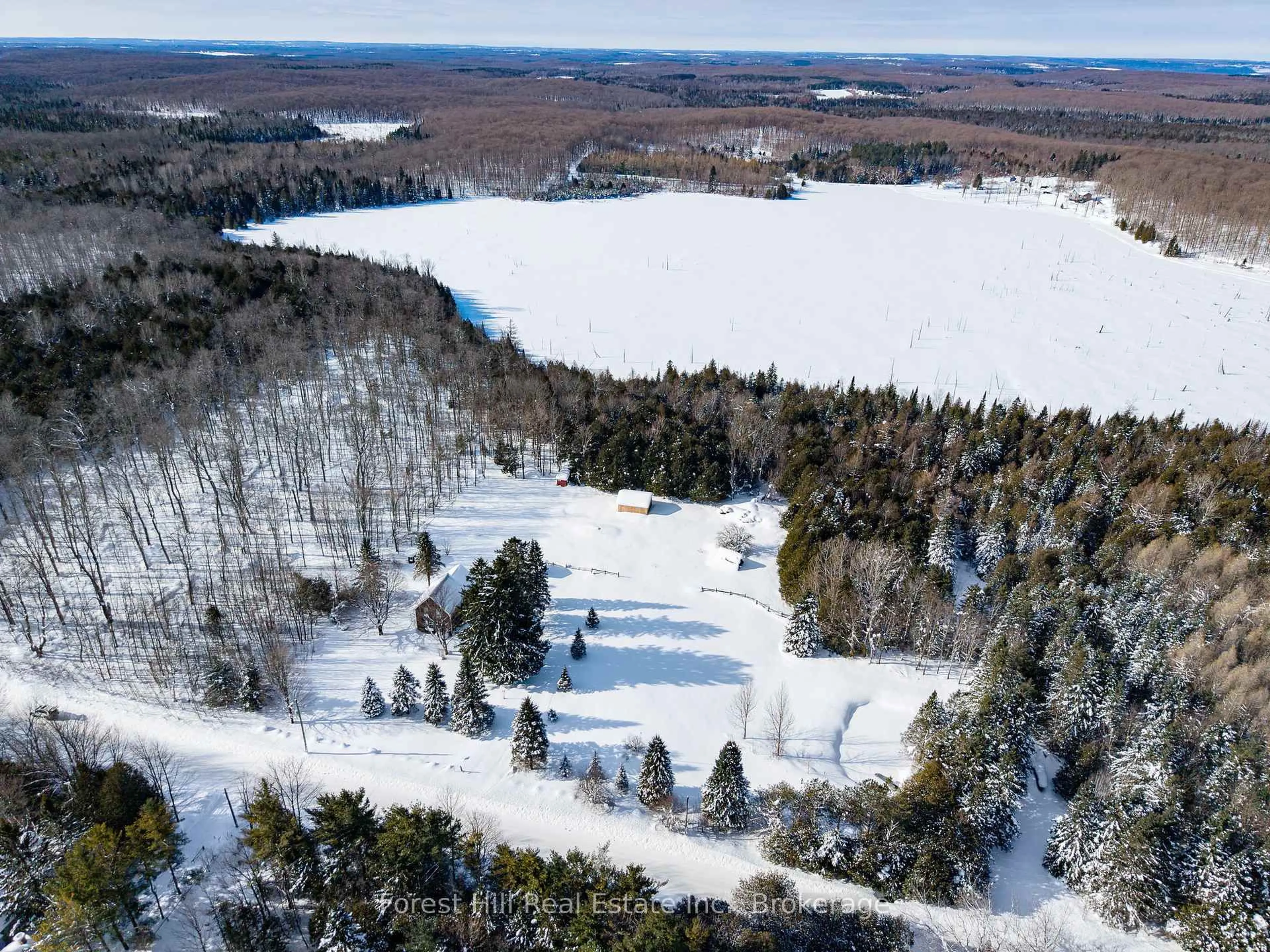 A pic from outside/outdoor area/front of a property/back of a property/a pic from drone, water/lake/river/ocean view for 555262 6th Line, Blue Mountains Ontario N0H 2E0