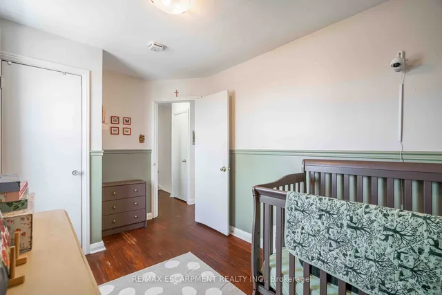 Additional property image - 2279 King St