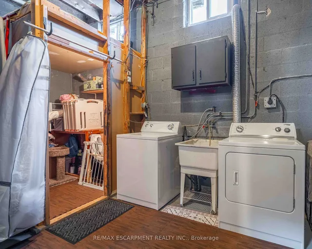 Additional property image - 2279 King St