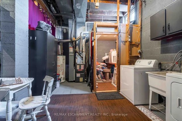 Additional property image - 2279 King St