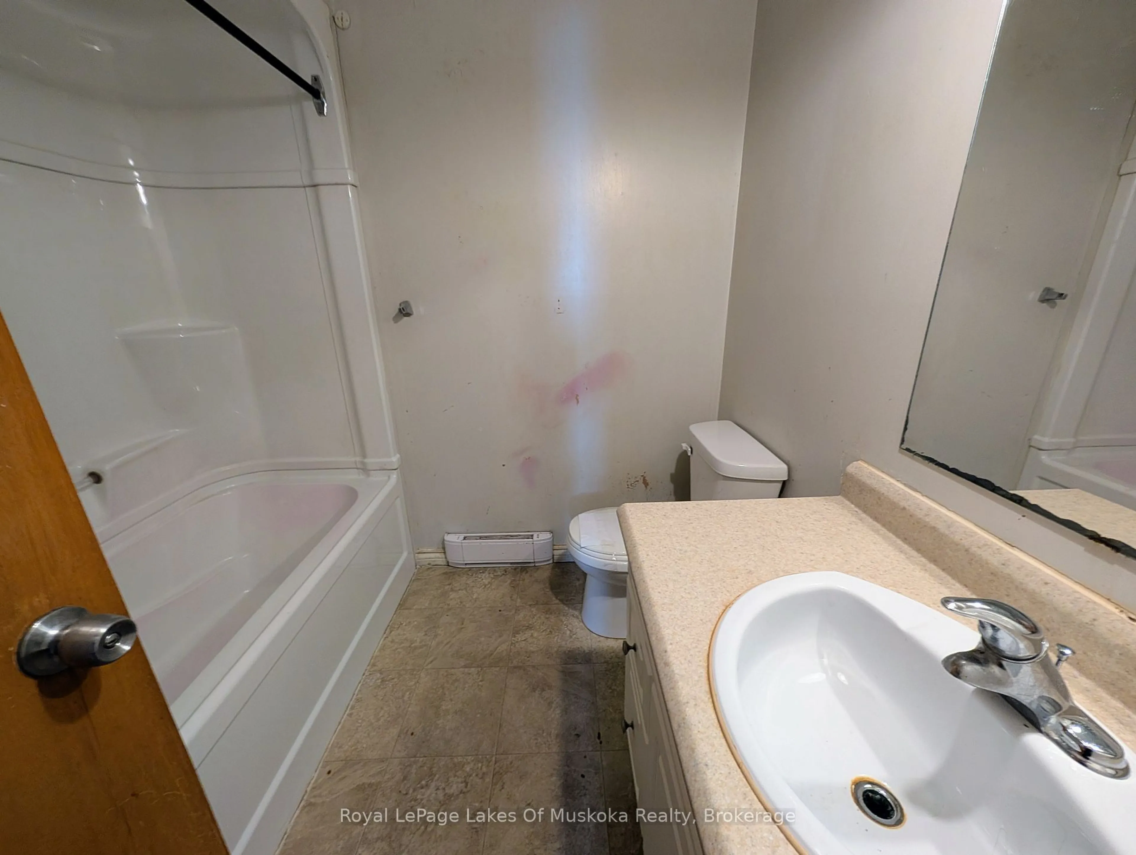 Standard bathroom, floor is not visible for 8 Cullen Crt, North Bay Ontario P1A 3Y8