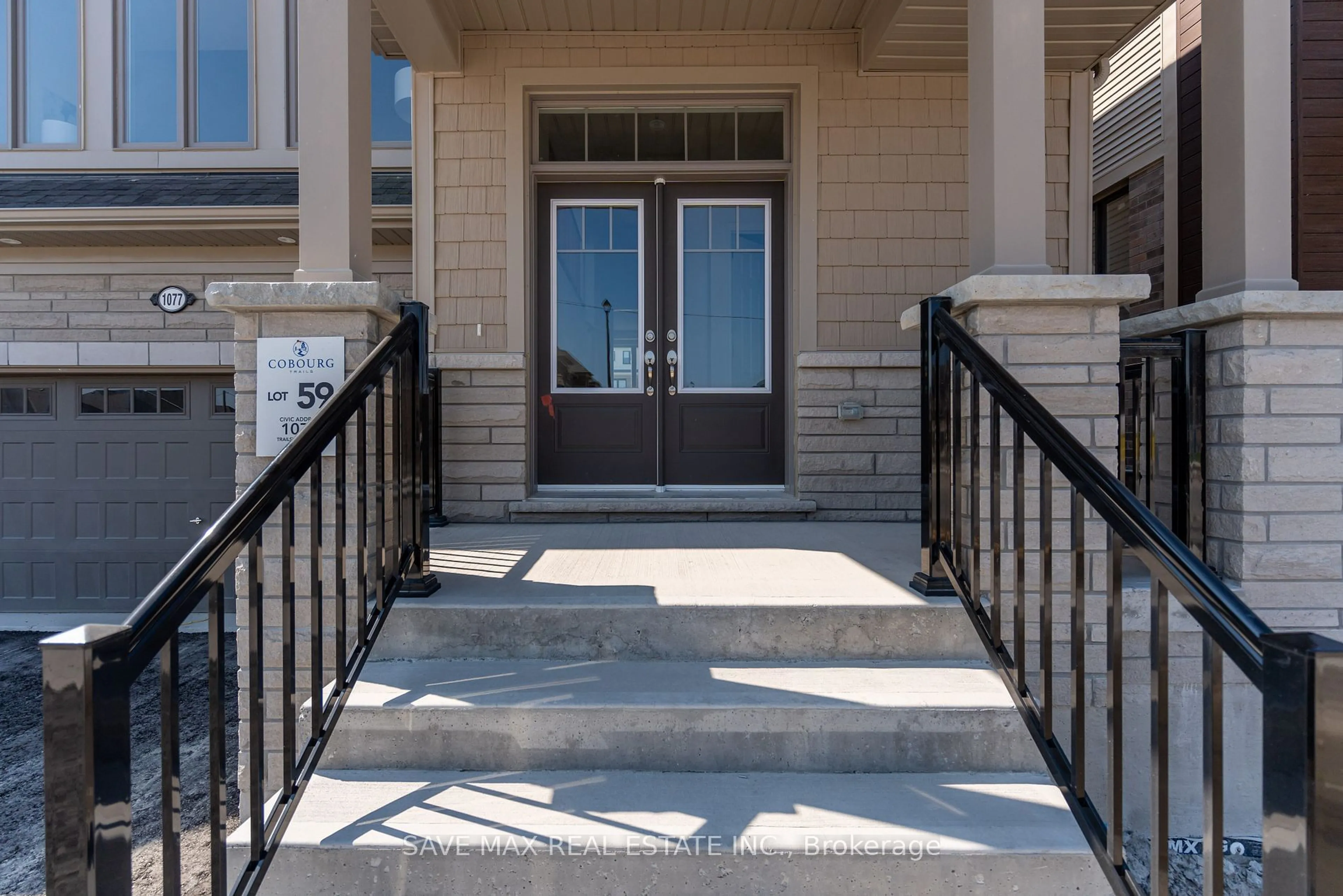 Indoor entryway for 1077 TRAILSVIEW Ave, Cobourg Ontario K9A 4J5