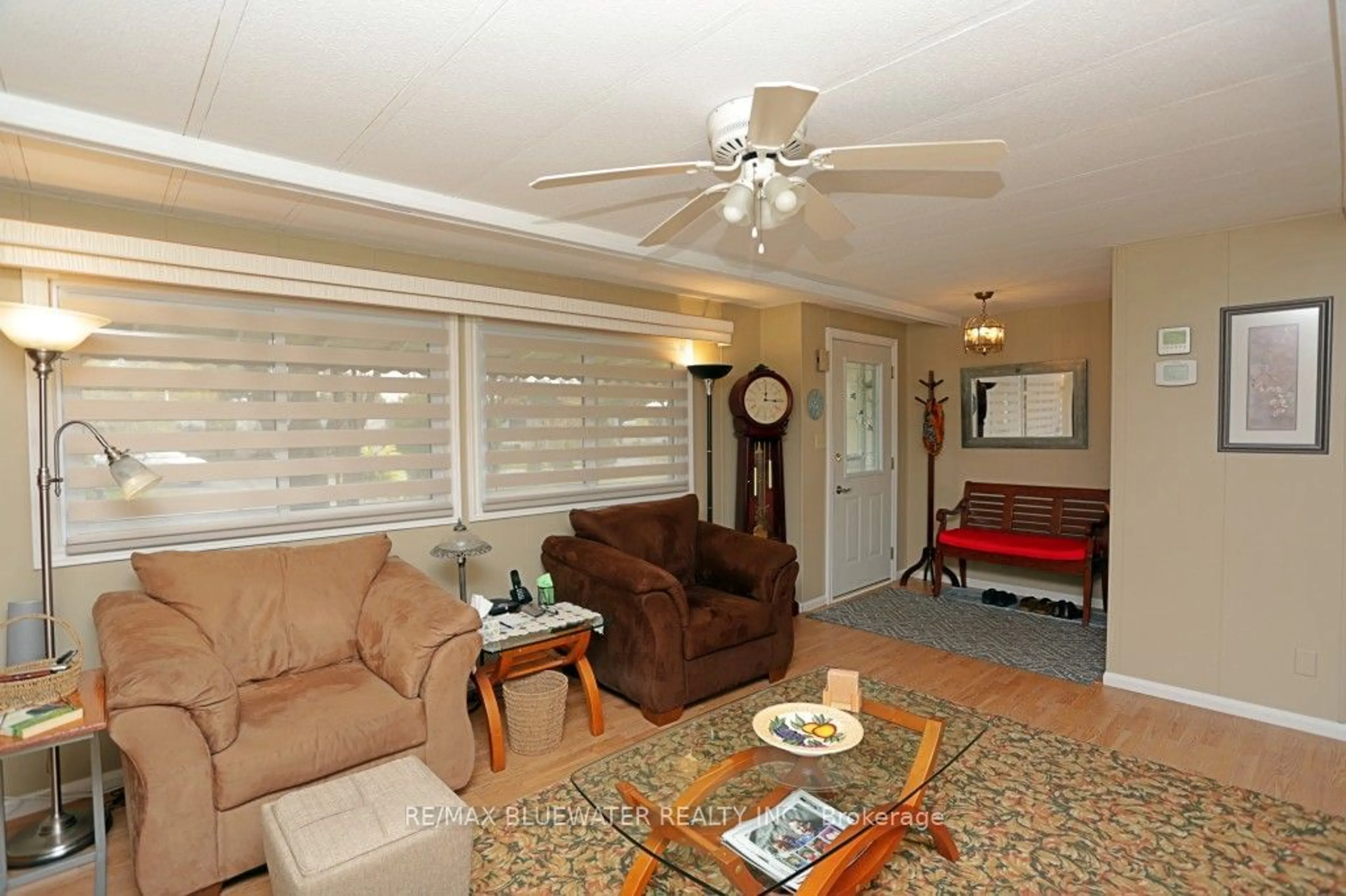 Living room with furniture, unknown for 83 Dunes Dr, Lambton Shores Ontario N0M 1T0