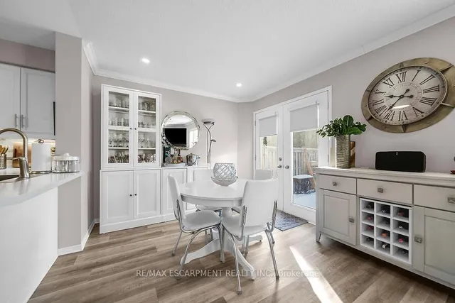 Additional property image - 104 FOXBOROUGH Dr
