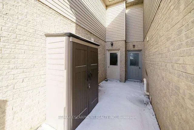 Additional property image - 104 FOXBOROUGH Dr