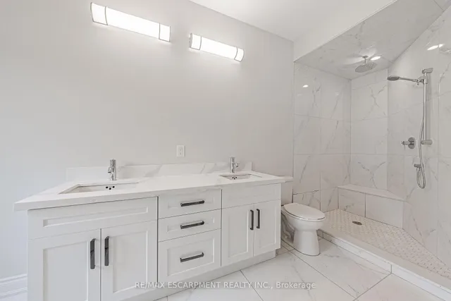 Additional property image - 63 Cesar Pl