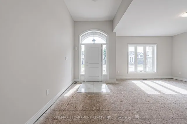 Additional property image - 63 Cesar Pl