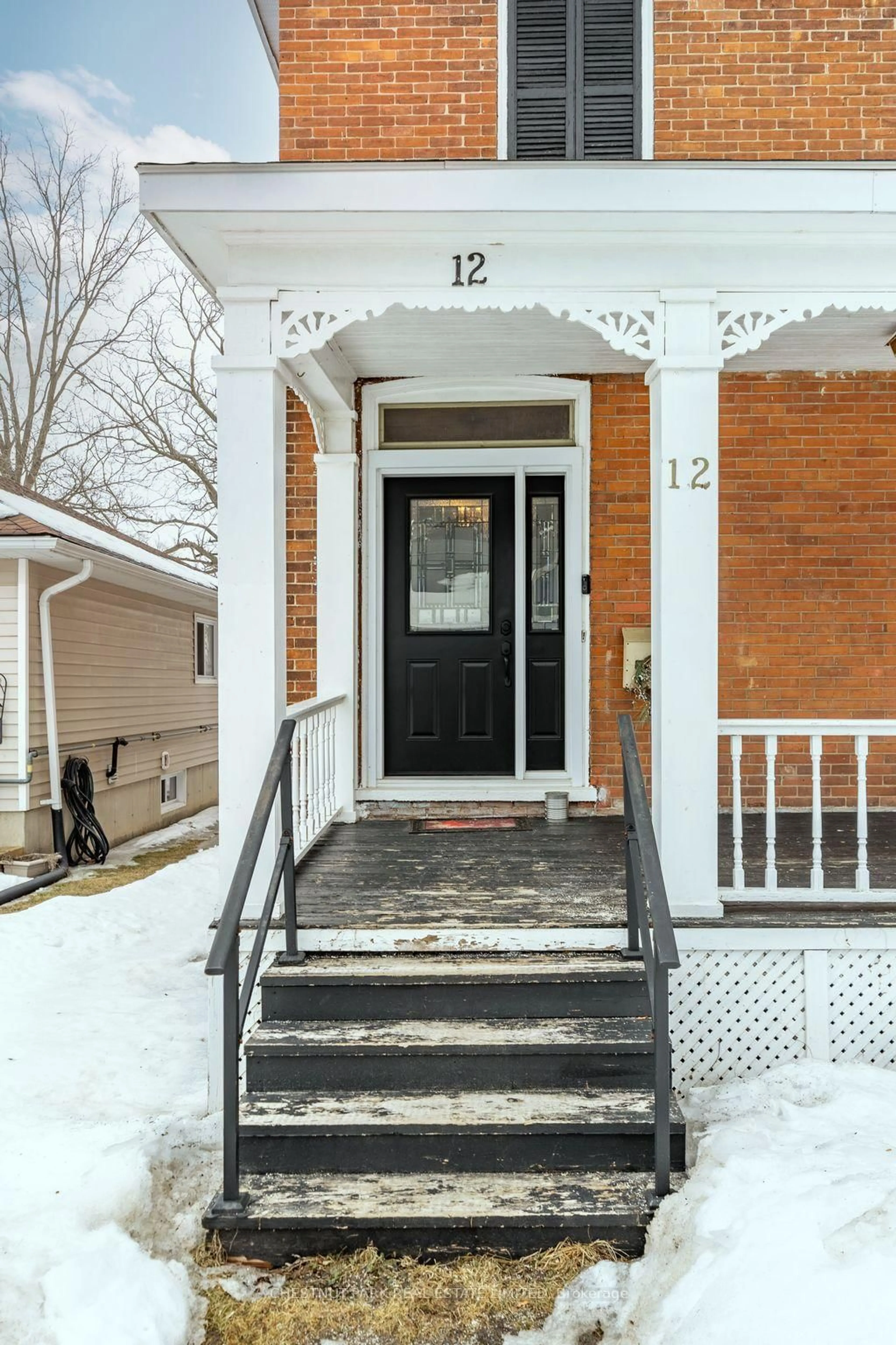 Indoor entryway for 12 Maple Ave, Prince Edward County Ontario K0K 2T0