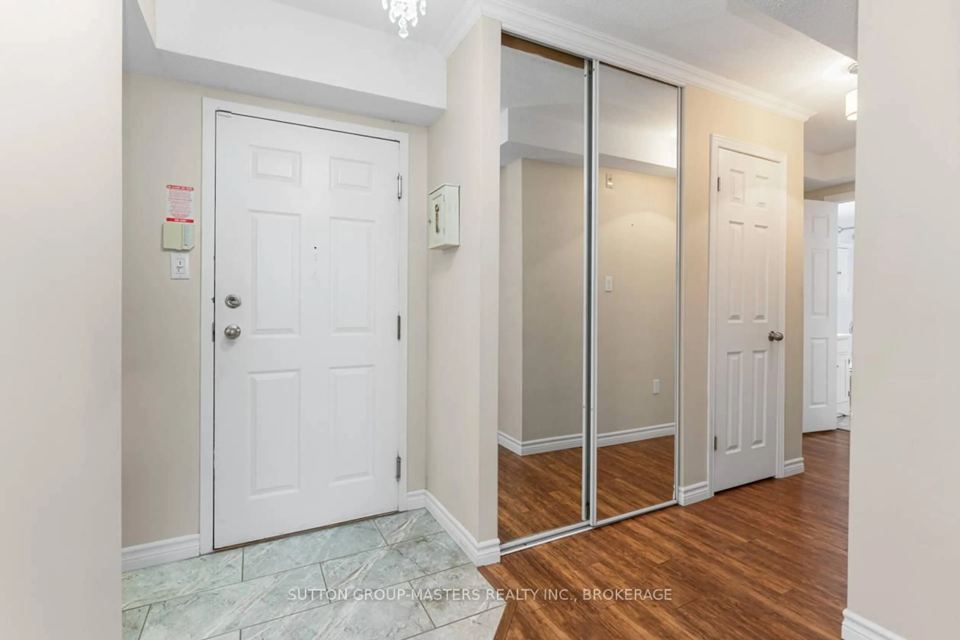 Indoor entryway for 675 Davis Dr #712, Kingston Ontario K7M 8L5