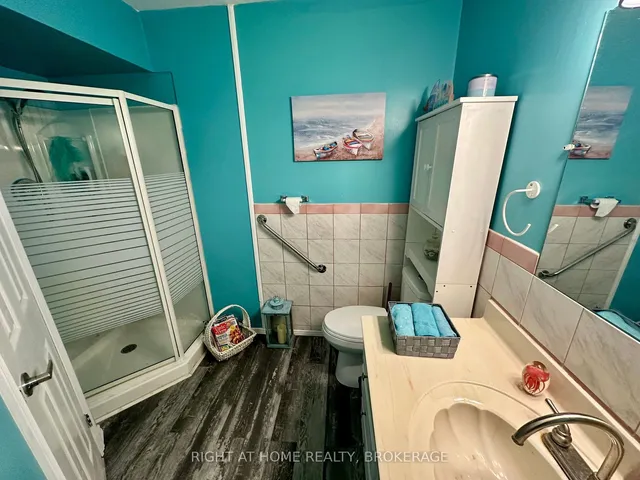 Additional image 4 of 16 Flamingo Dr