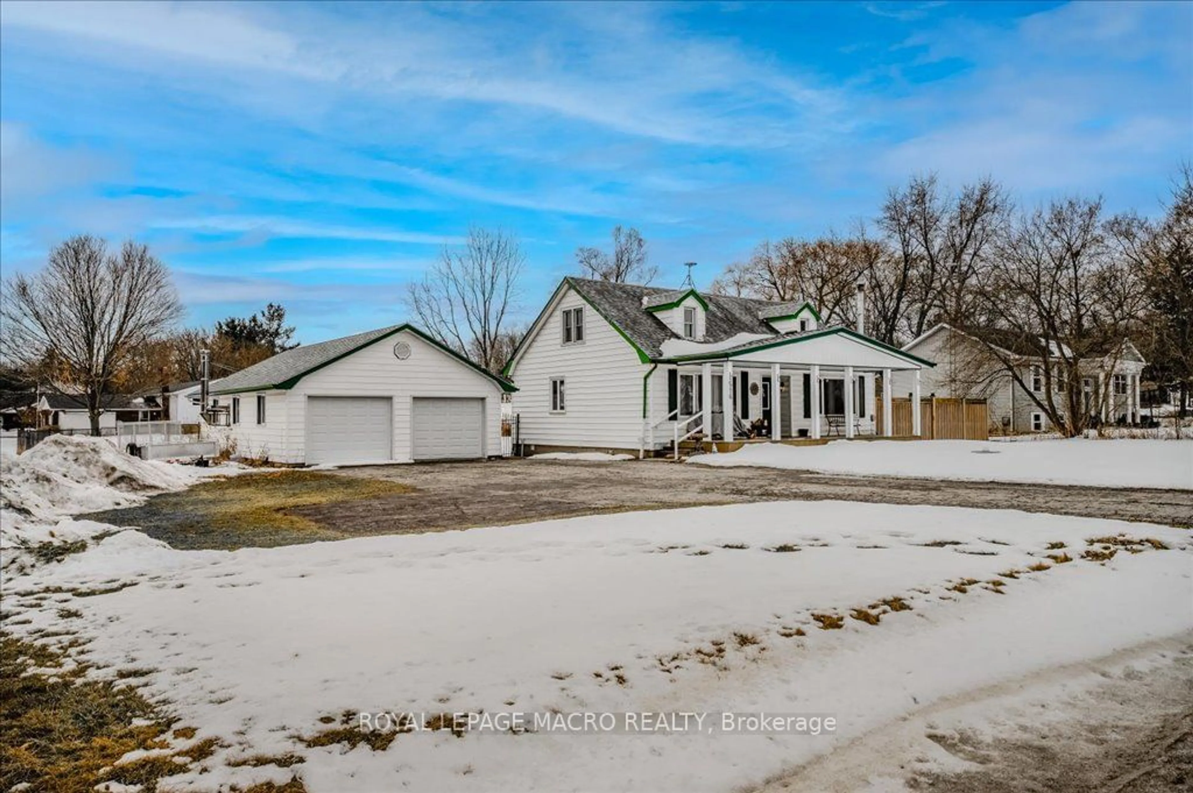 A pic from outside/outdoor area/front of a property/back of a property/a pic from drone, street for 516 Conc 14 Walpole Rd, Haldimand Ontario N0A 1H0