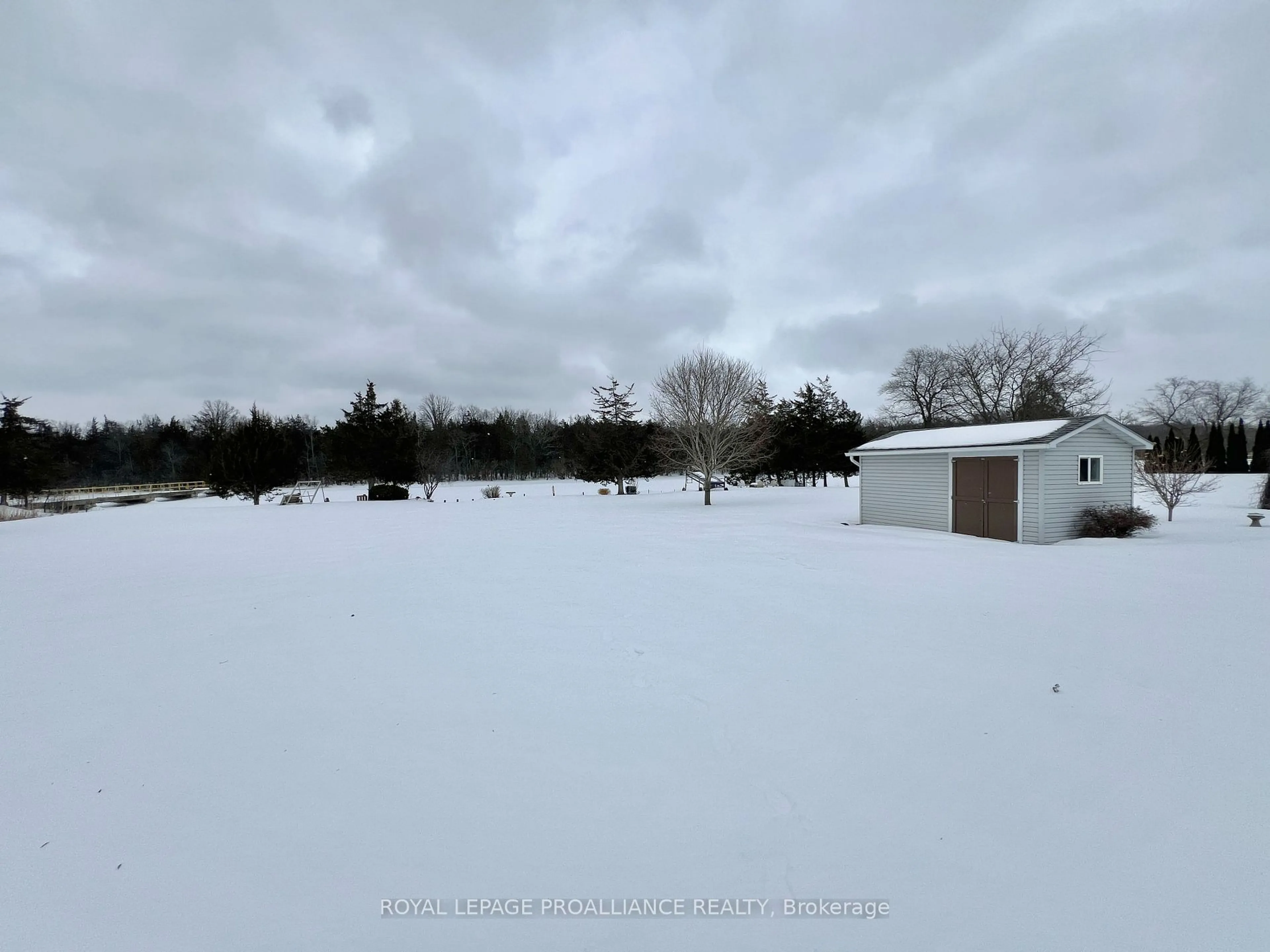 Shed for 244 North Trent St, Quinte West Ontario K0K 2C0