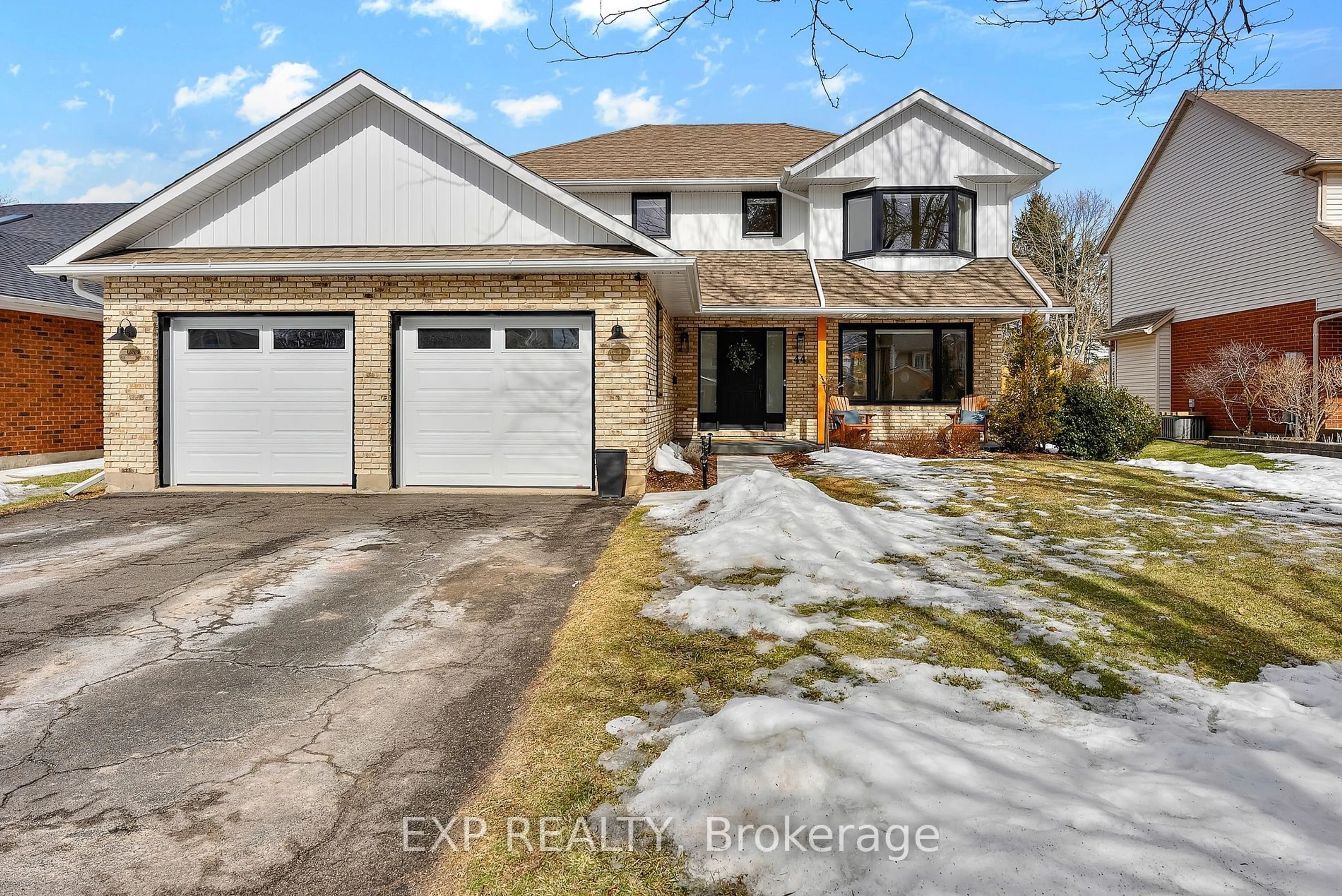 Unknown for 44 Heritage Lane, Welland Ontario L3C 6Z3