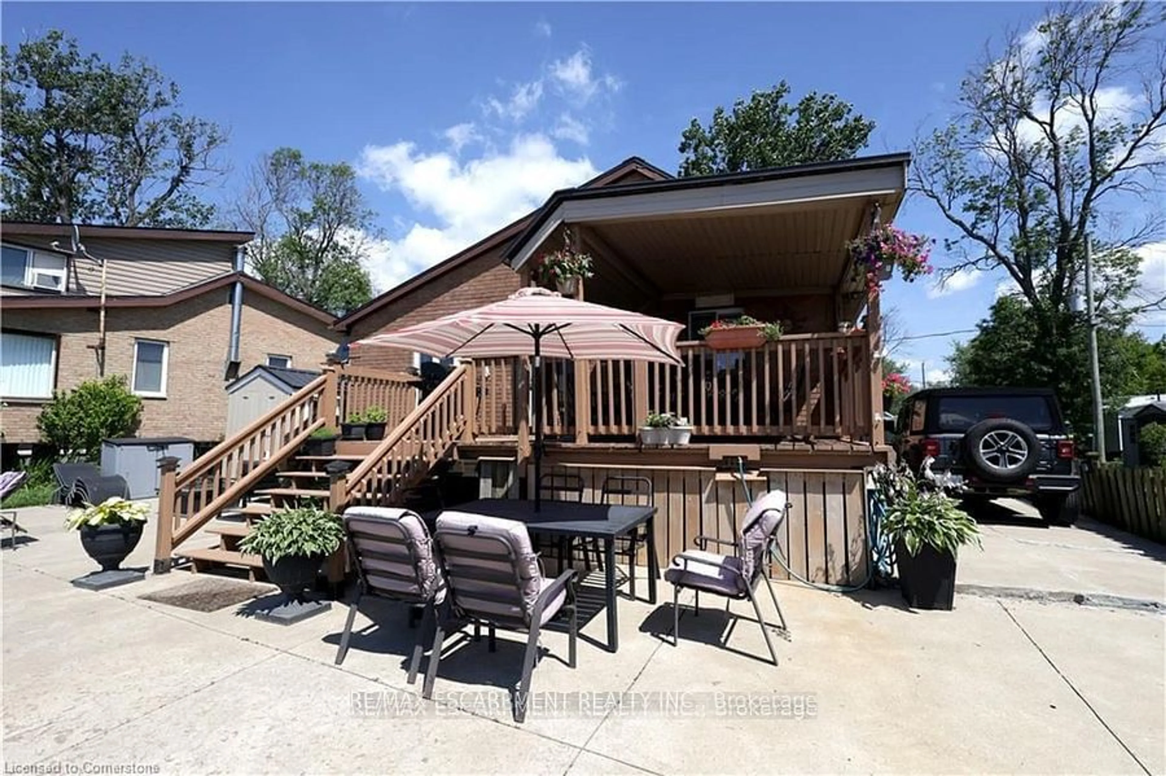 Patio, unknown for 22 Winger Bay Lane, Haldimand Ontario N0A 1P0