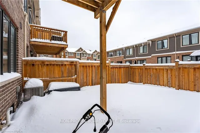 Additional property image - 1890 Rymal Rd Unit 157