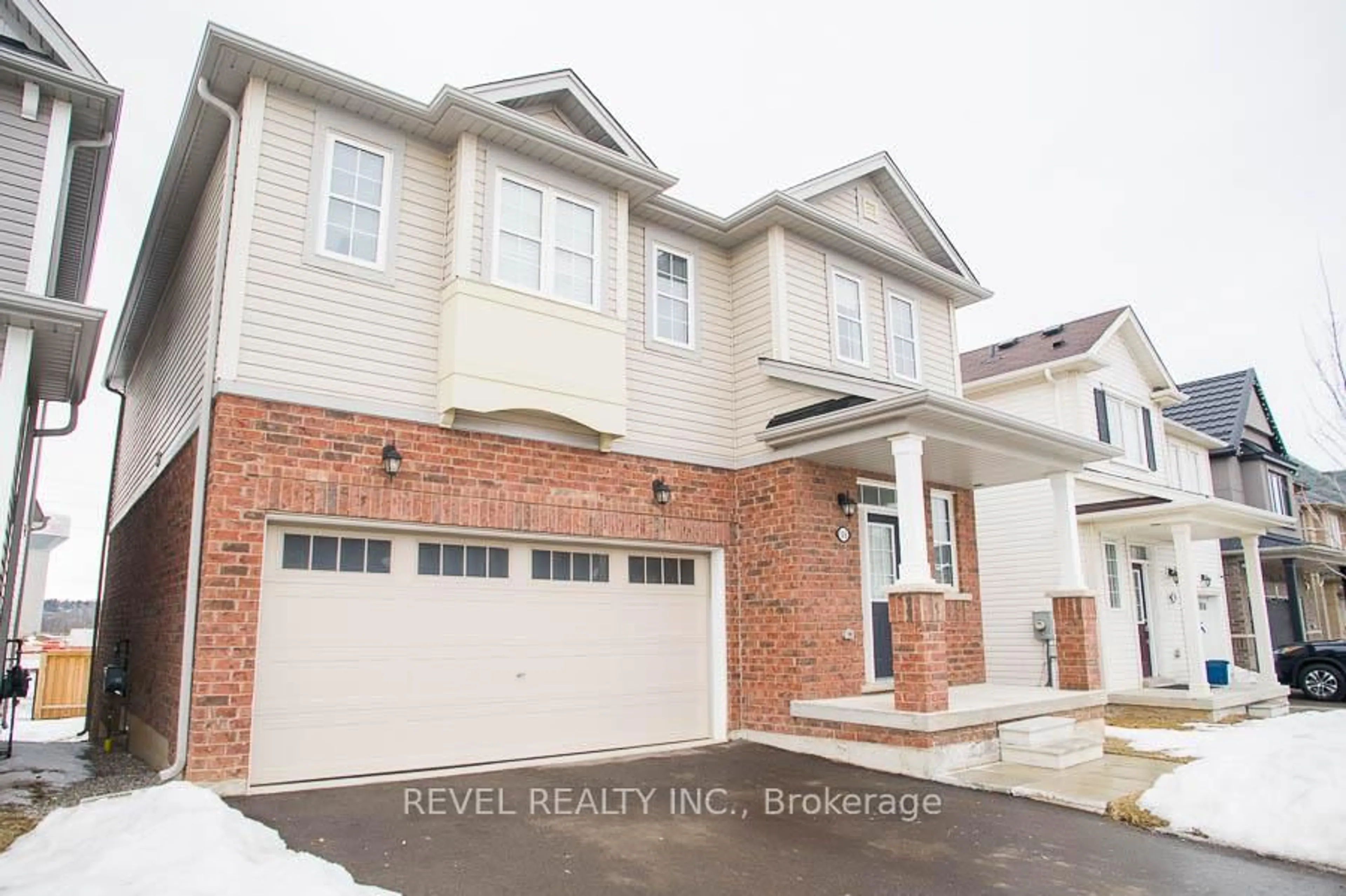 Home with brick exterior material, street for 109 Munro Circ, Brantford Ontario N3T 0R4