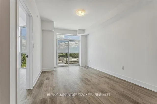 Additional property image - 470 Dundas St Unit 906