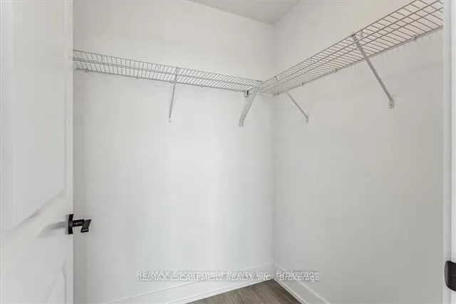 Additional property image - 470 Dundas St Unit 906