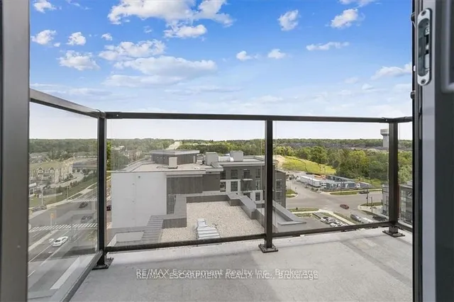 Additional property image - 470 Dundas St Unit 906