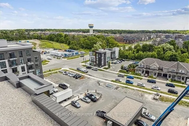Additional property image - 470 Dundas St Unit 906