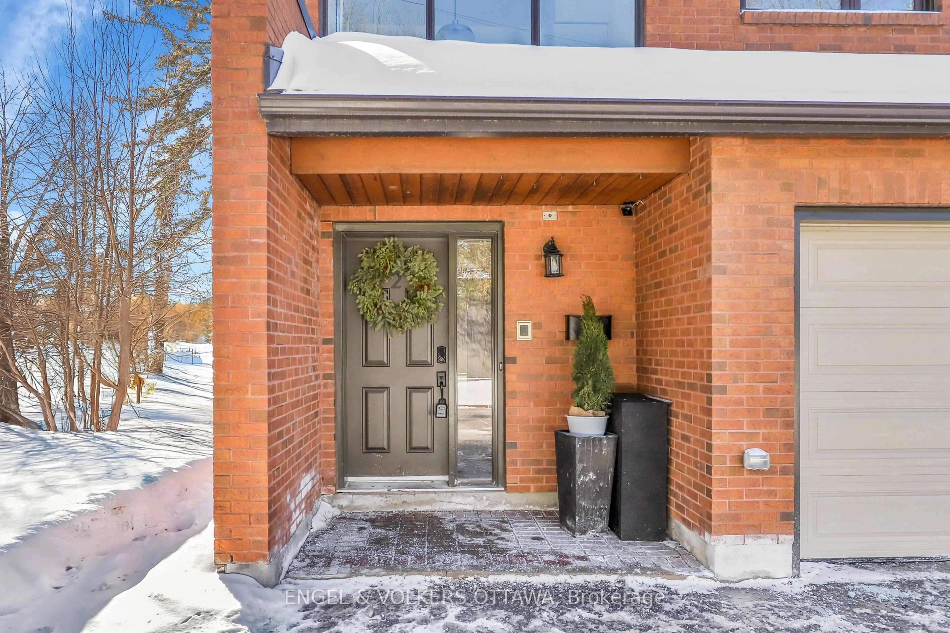 Home with brick exterior material, street for 625 Richmond Rd #2, Ottawa Ontario K2A 0G6