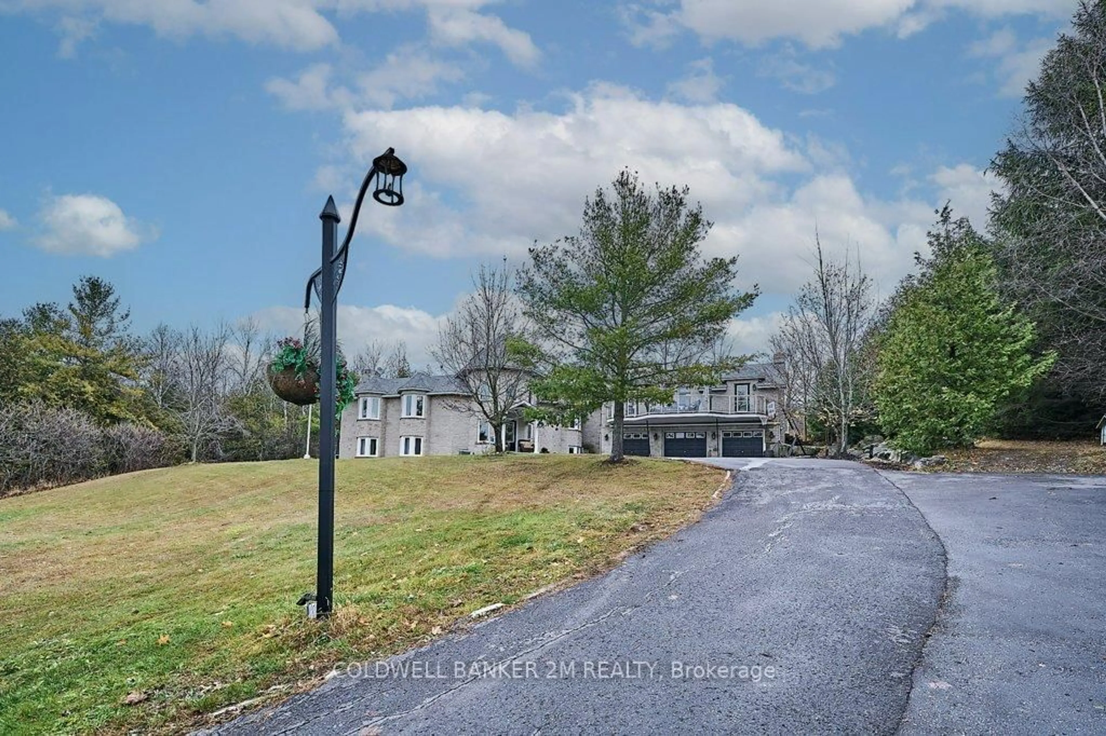 A pic from outside/outdoor area/front of a property/back of a property/a pic from drone, street for 1901 Stanton Rd, Cobourg Ontario K9A 4J8