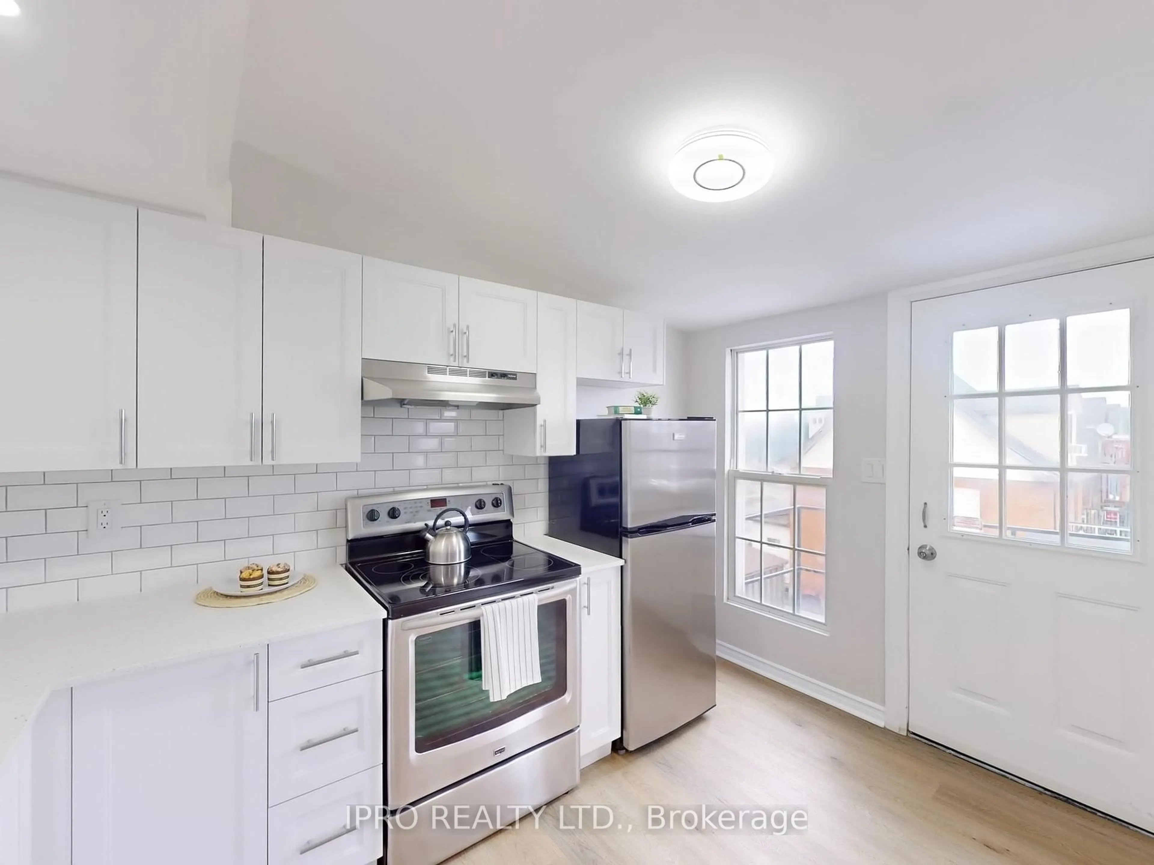 Standard kitchen, unknown for 67 Aikman Ave, Hamilton Ontario L8M 1P8