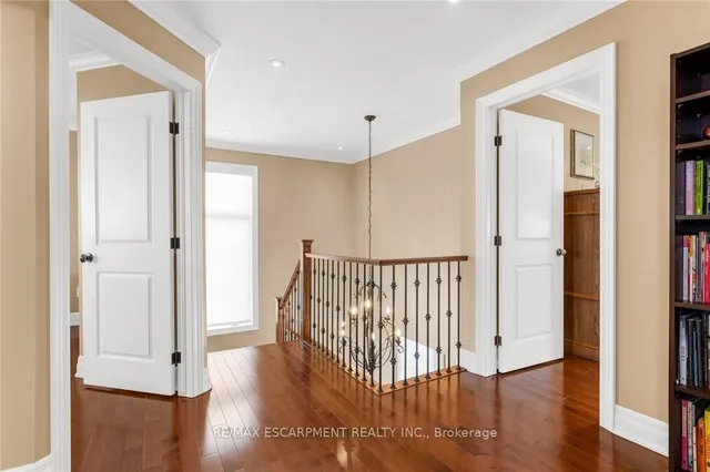 Additional property image - 1705 Upper Wellington St