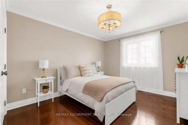Additional property image - 1705 Upper Wellington St