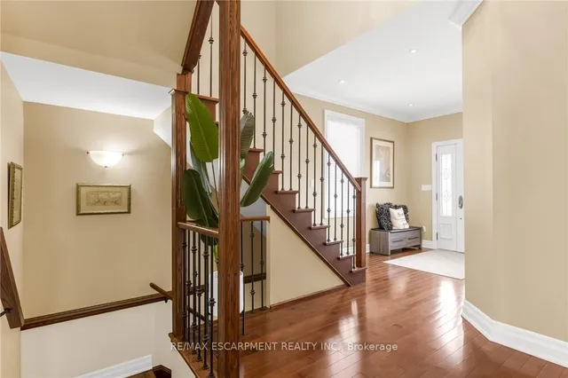 Additional property image - 1705 Upper Wellington St