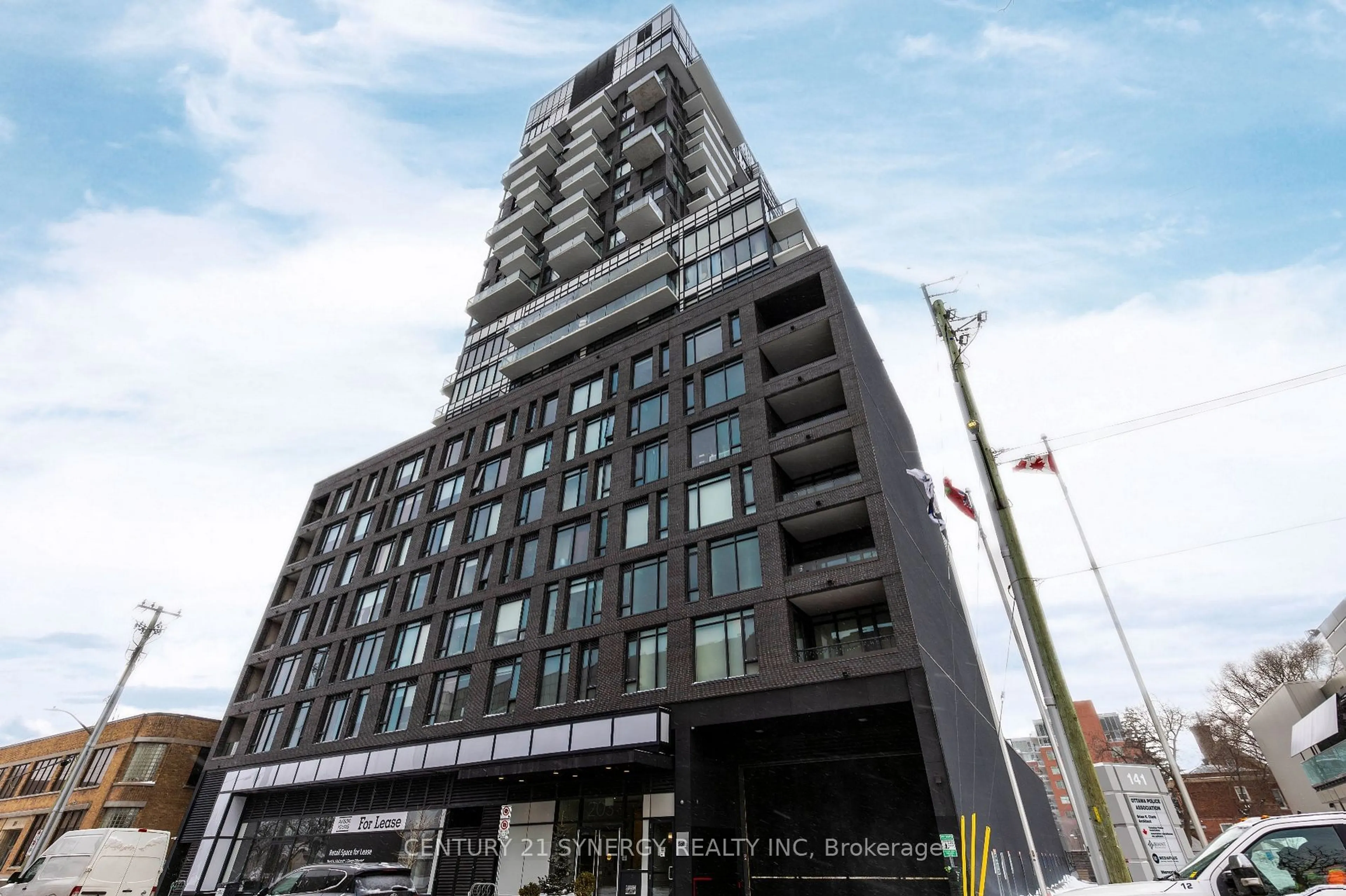 Indoor foyer for 203 Catherine St #1209, Ottawa Centre Ontario K2P 1J5