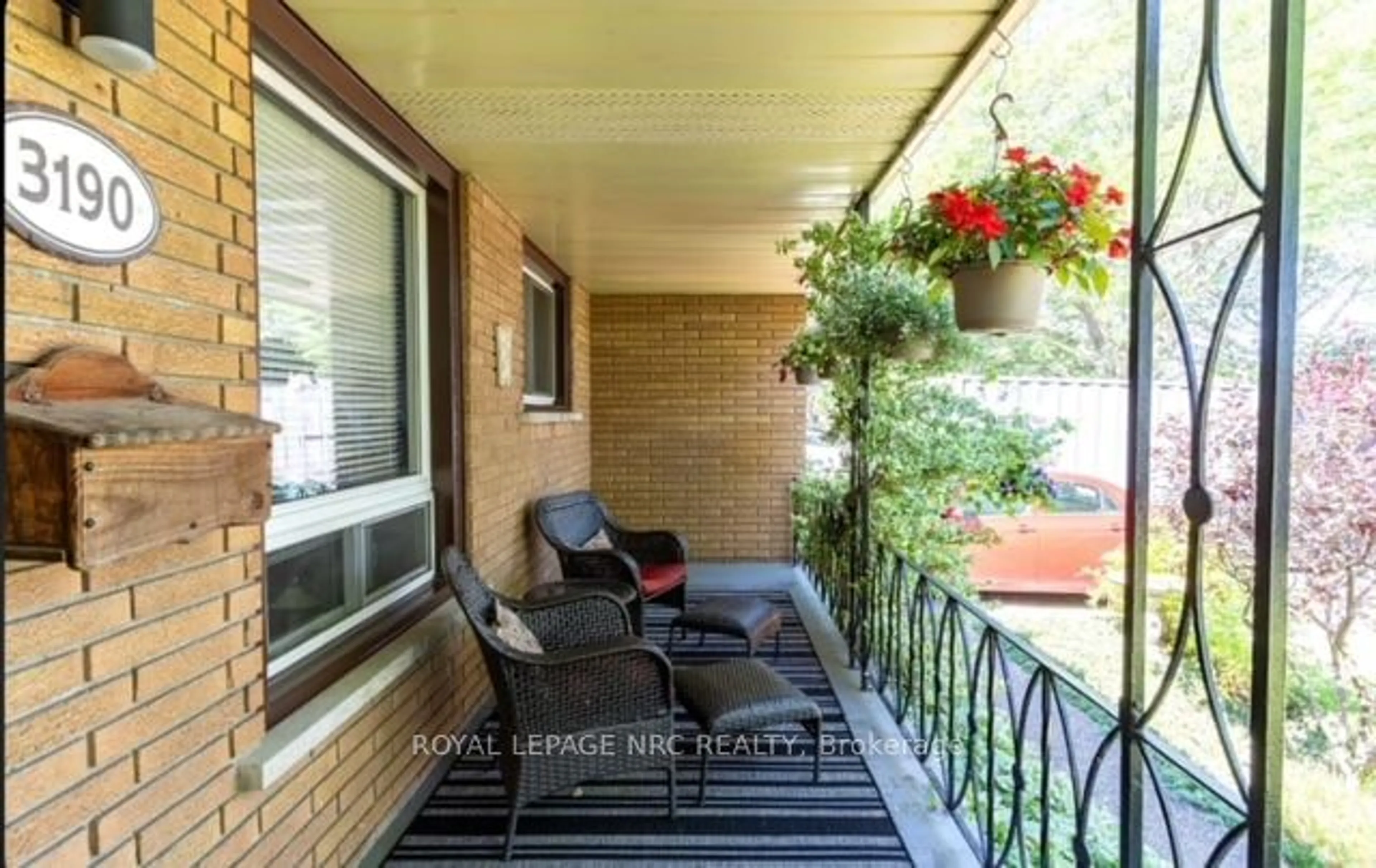 Balcony in the apartment, street for 3190 CATTELL Dr, Niagara Falls Ontario L2G 6M9