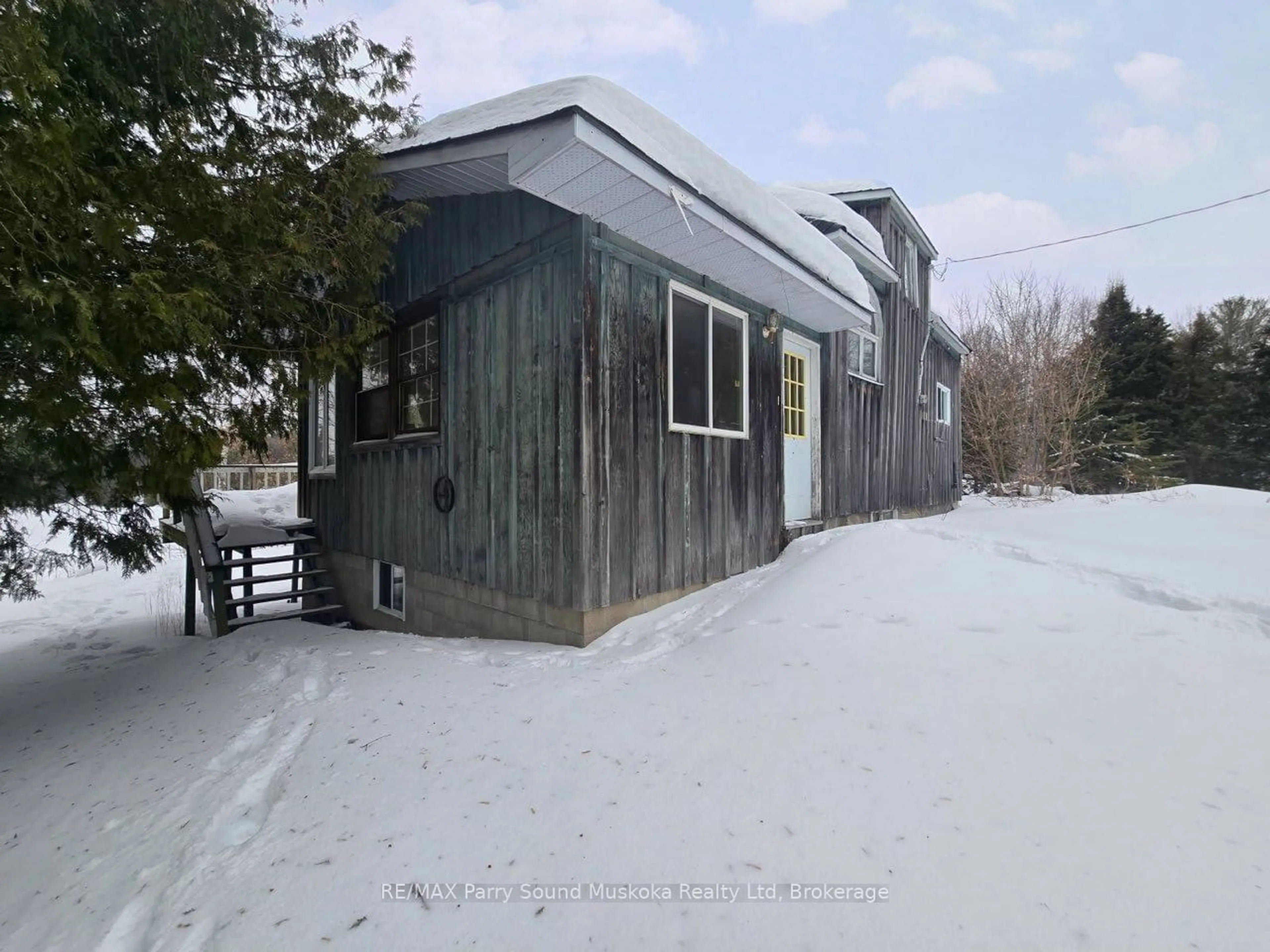 Shed for 5 Bellview Cres, Whitestone Ontario P0A 1G0