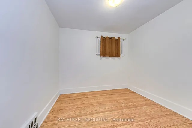 Additional property image - 150 Crosthwaite Ave