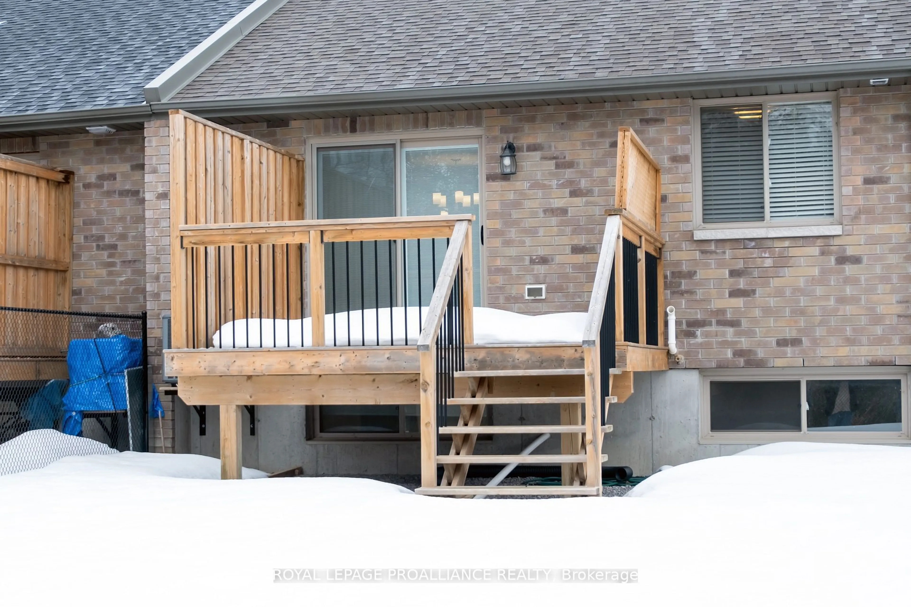 Patio, street for 7 Hillside Meadows Dr, Quinte West Ontario K8V 0J5