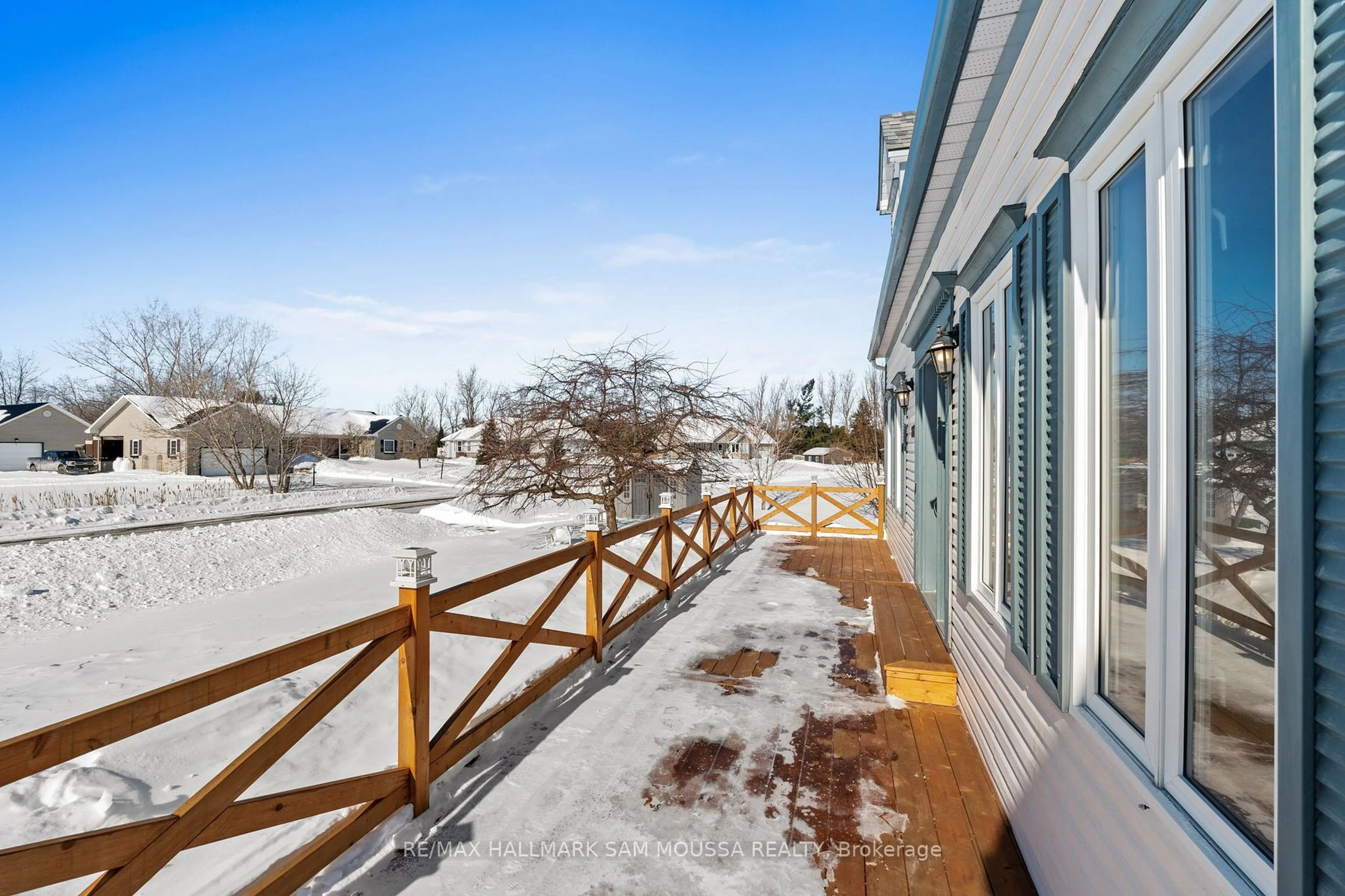 Patio, unknown for 268 Frome St, Carp - Dunrobin - Huntley - Fitzroy and Area Ontario K0A 1X0