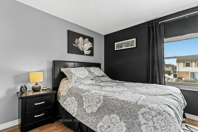 Additional property image - 1300 Upper Ottawa St Unit 49