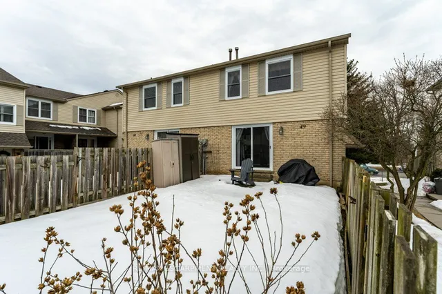 Additional property image - 1300 Upper Ottawa St Unit 49