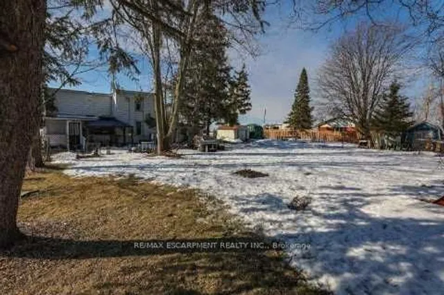 Additional property image - 1047 Ridge Rd