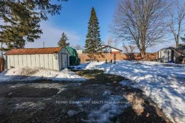 Additional property image - 1047 Ridge Rd