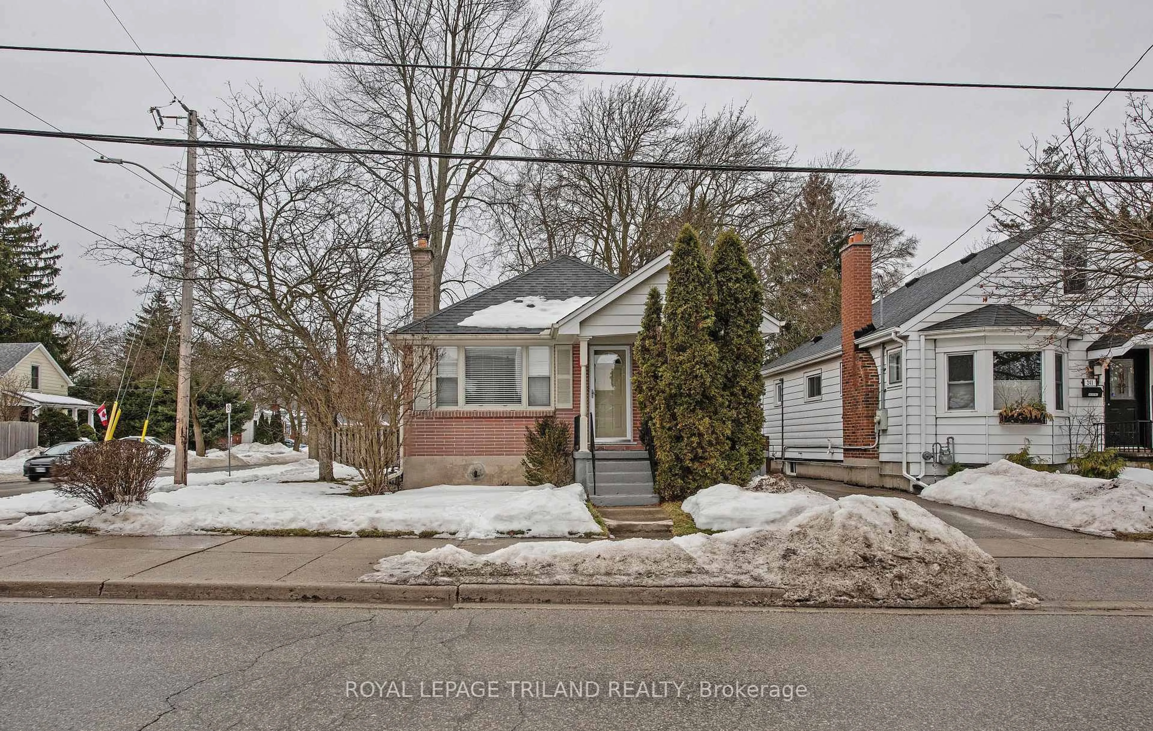 Unknown for 243 Edward St, London Ontario N6C 3J5