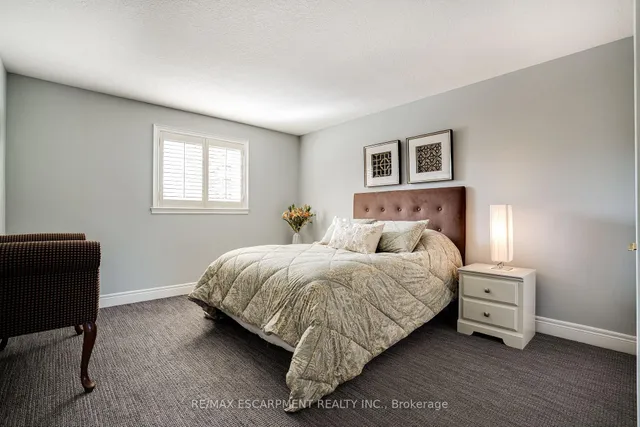 Additional property image - 148 Foxridge Dr