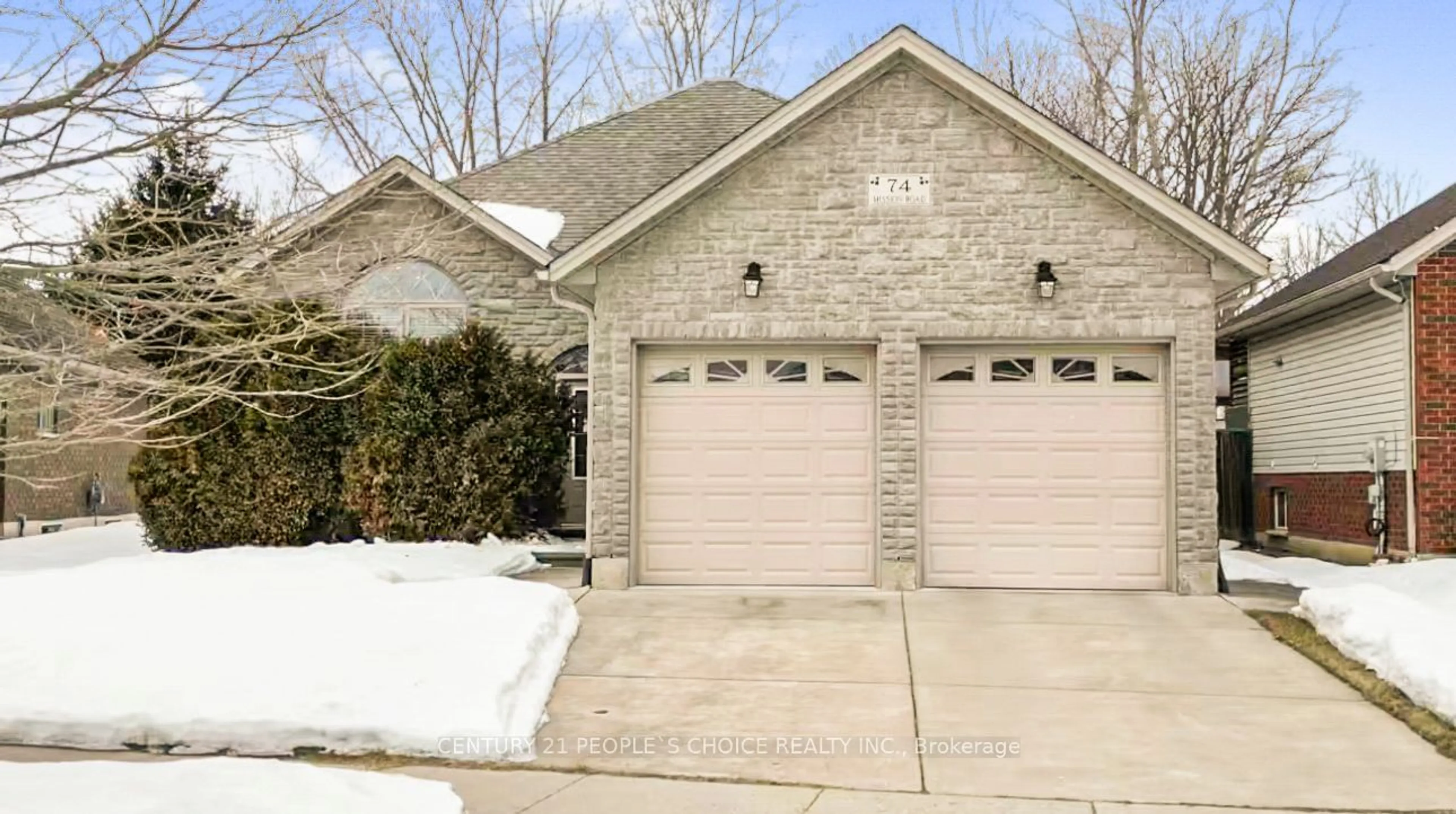 Home with brick exterior material, street for 74 MISSION Rd, Brantford Ontario N3S 0A4