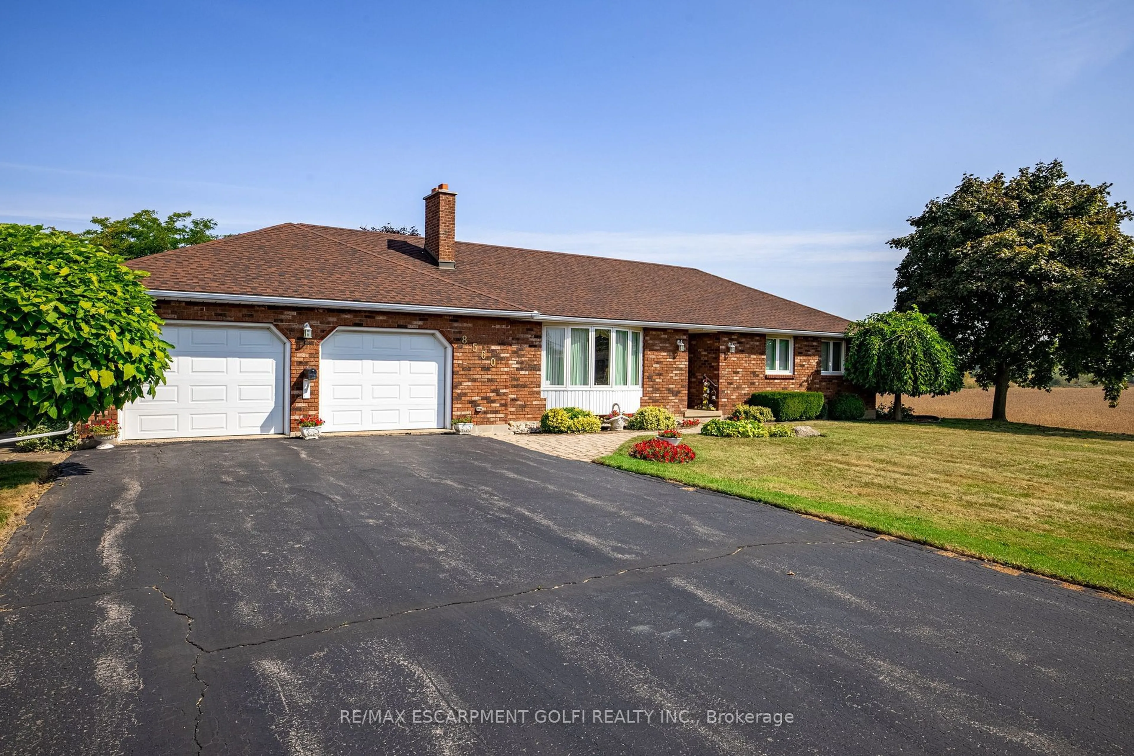 Home with brick exterior material, street for 8560 Leeming Rd, Hamilton Ontario L0R 1W0