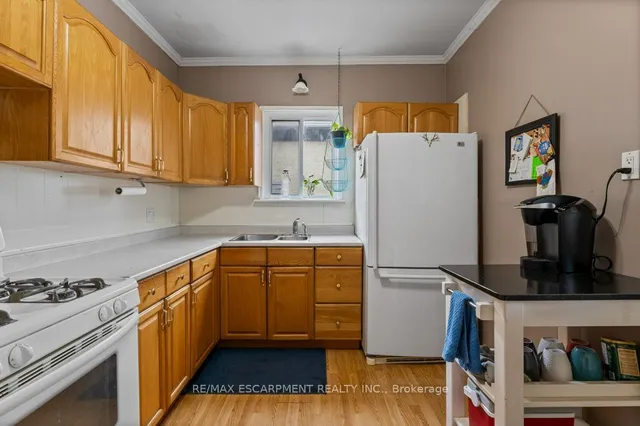 Additional property image - 45 EAST 13TH St