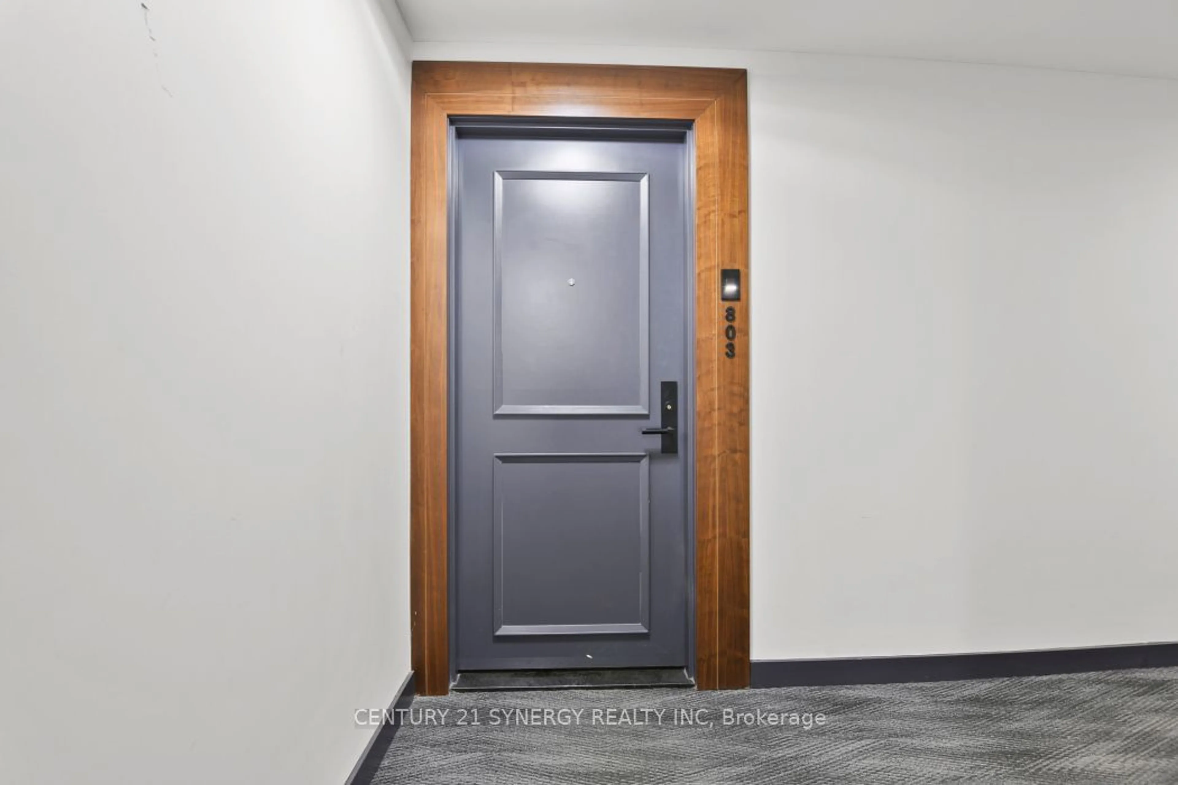 Indoor entryway for 255 BAY St #803, Ottawa Centre Ontario K1R 0C5